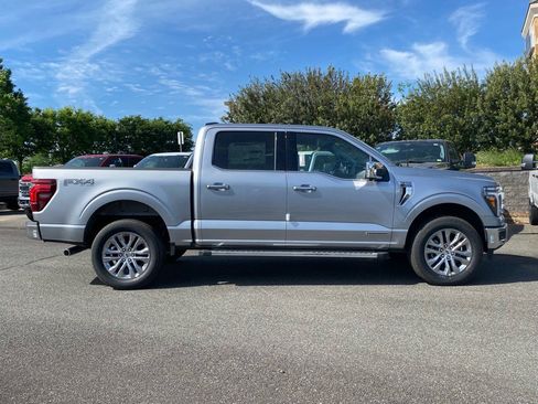 New 2025 Ford F150 Lariat w/ Equipment Group 501A Mid image 3