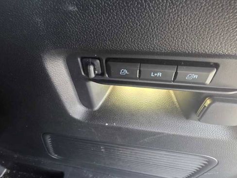 Used 2022 Ford Explorer Timberline w/ Timberline Technology Package image 11