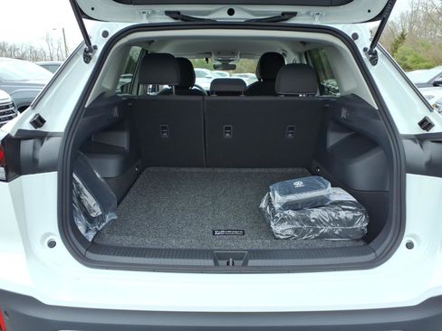 New 2026 Volkswagen Tiguan S image 8