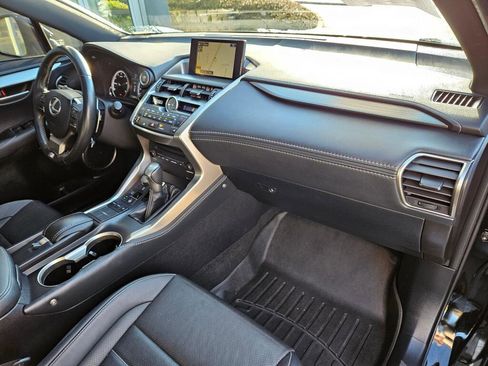 Used 2016 Lexus NX 200t AWD 4dr image 11