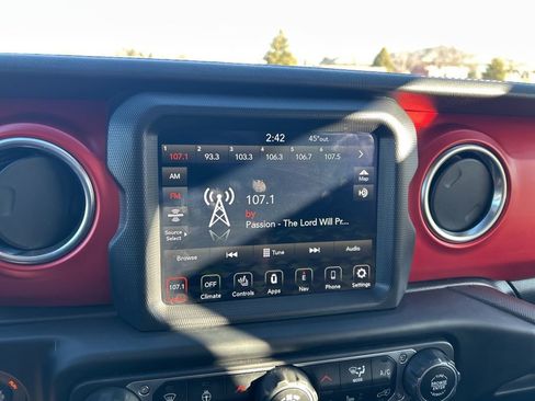 Used 2021 Jeep Wrangler Unlimited Rubicon image 27