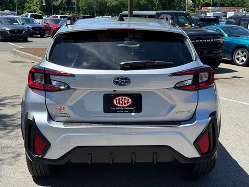 Used 2024 Subaru Crosstrek 2.0i Premium AWD/4WD image 8
