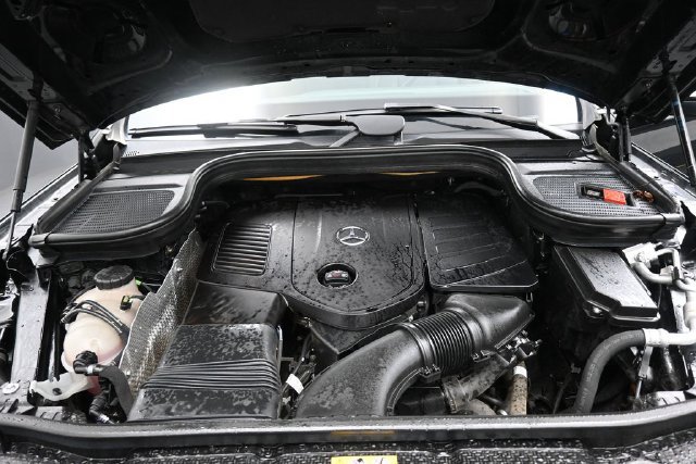 Used 2025 Mercedes-Benz GLE 350 4MATIC image 37