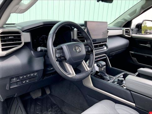 Used 2024 Toyota Tundra Limited AWD/4WD image 13
