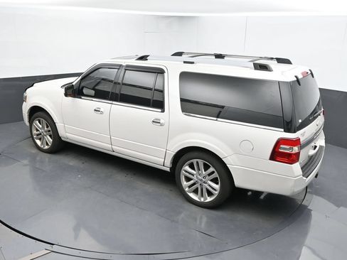 Used 2015 Ford Expedition EL Limited w/ Equipment Group 301A AWD/4WD image 18