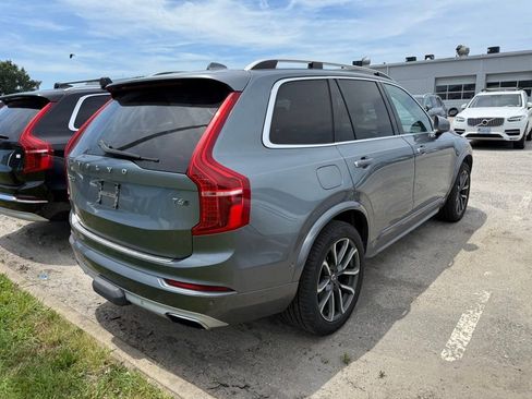 Used 2018 Volvo XC90 T6 Momentum w/ Convenience Package AWD/4WD image 9