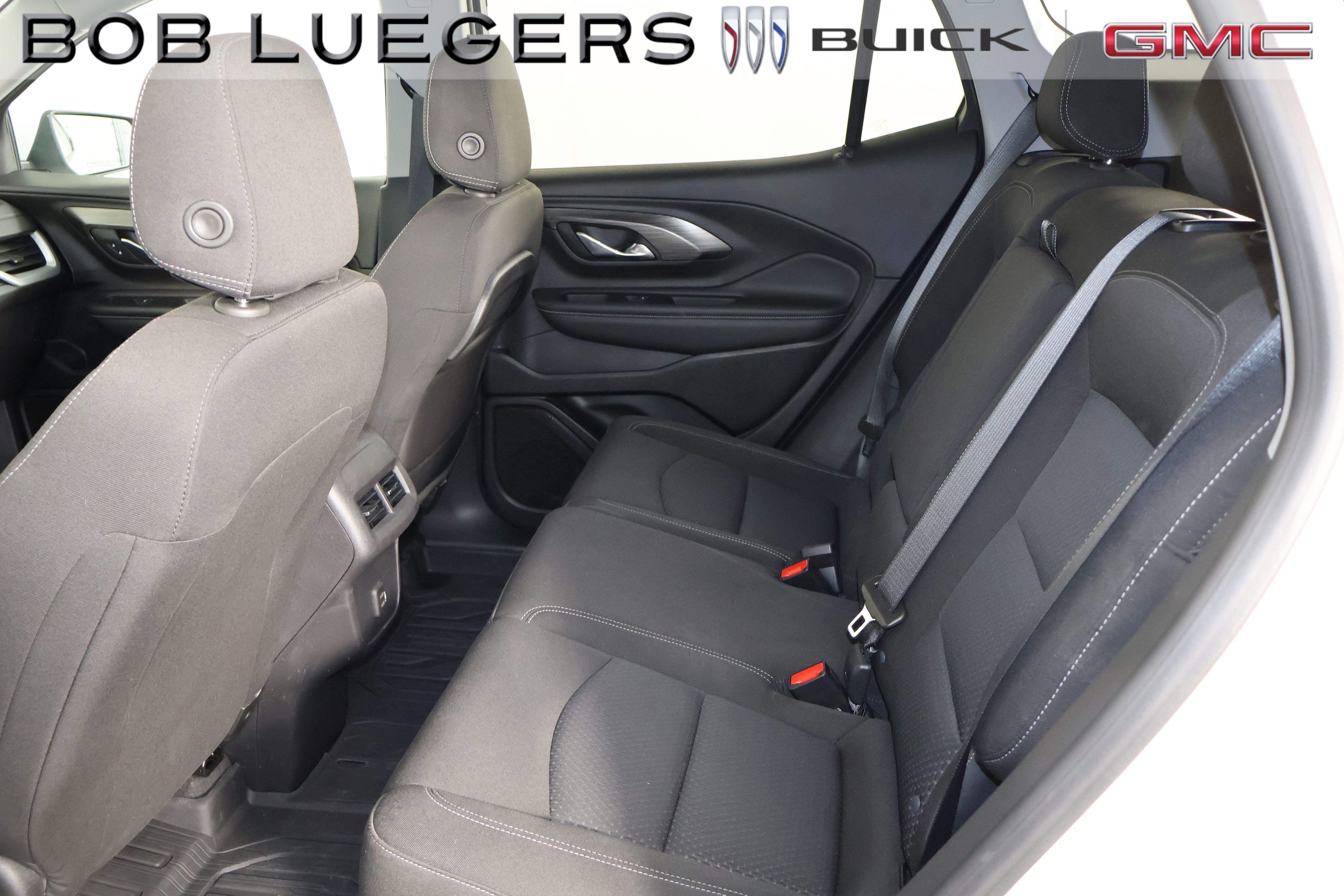 Certified 2024 GMC Terrain SLE w/ Driver Convenience Package FWD image 13