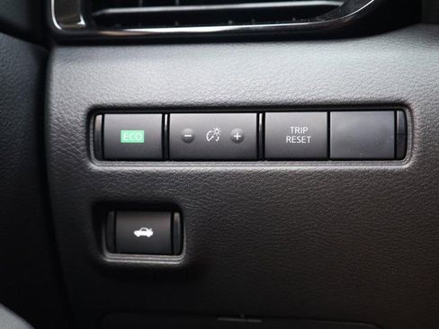 New 2025 Nissan Sentra SV w/ All-Weather Package image 18