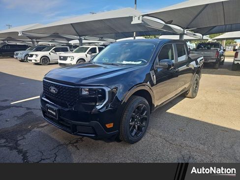 New 2026 Ford Maverick Lariat w/ Black Appearance Package image 1