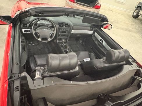 Used 2002 Ford Thunderbird Deluxe image 29