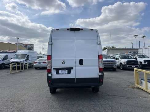 Used 2018 RAM ProMaster 1500 image 3