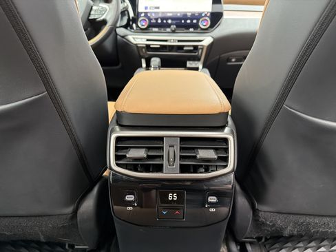 Certified 2025 Lexus RX 350 Premium w/ Accessory Package (Z1) FWD image 35