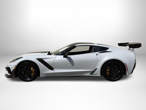 Used 2019 Chevrolet Corvette ZR1 w/ ZTK Track Performance Package RWD image 6