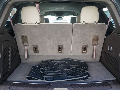 Used 2023 Chevrolet Tahoe LT image 24