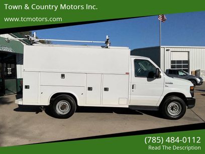 Used 2013 Ford E-350 and Econoline 350 Super Duty w/ PWR Locks & Windows Group