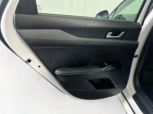 Used 2025 Kia K5 LXS image 27