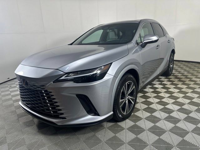Used 2023 Lexus RX 350 Premium w/ Accessory Package AWD/4WD image 4