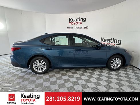 New 2026 Toyota Camry LE image 4