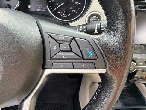 Used 2022 Nissan Rogue Sport SV w/ Technology Package AWD/4WD image 25
