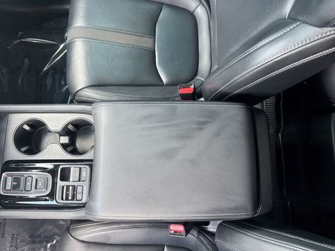 Used 2023 Honda Pilot EX-L image 33