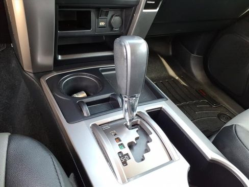 Used 2022 Toyota 4Runner SR5 Premium image 20