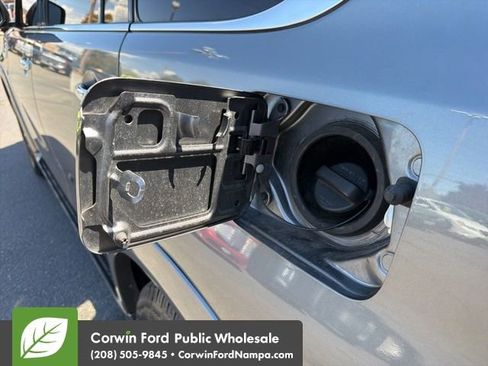 Used 2017 Nissan Armada Platinum AWD/4WD image 10