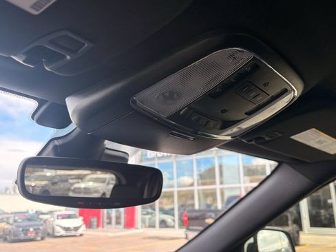 Used 2021 Jeep Grand Cherokee High Altitude AWD/4WD image 29