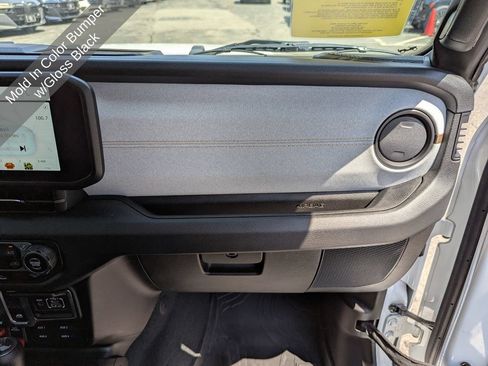 Used 2024 Jeep Wrangler Sport AWD/4WD image 37
