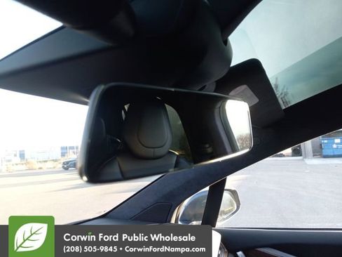 Used 2019 Tesla Model X Long Range image 19