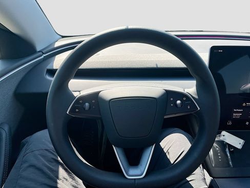 Used 2025 Tesla Model 3 Long Range RWD image 11