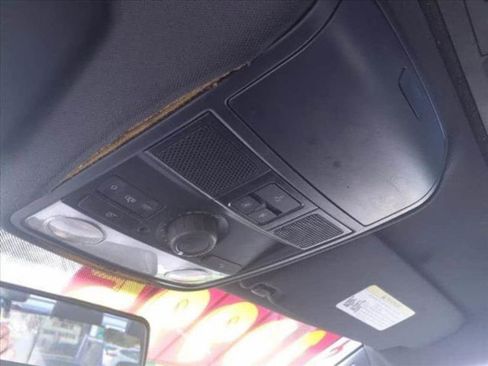 Used 2012 Volkswagen GTI PZEV image 18