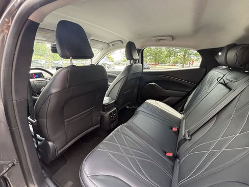 Used 2021 Ford Mustang Mach-E Select w/ Comfort/Technology Package RWD image 23