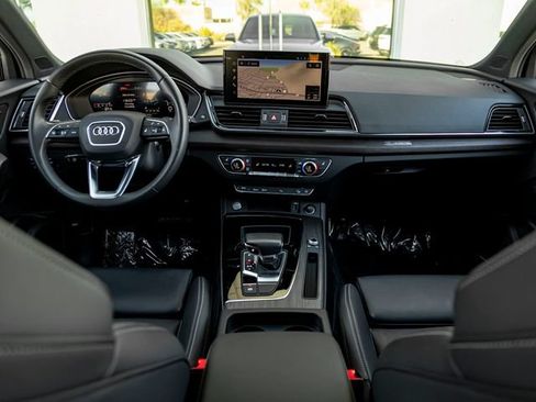 Used 2023 Audi Q5 2.0T Premium Plus AWD/4WD image 21