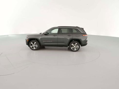New 2025 Jeep Grand Cherokee Limited image 6