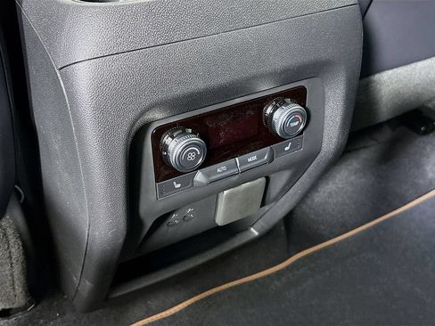 New 2026 GMC Acadia AT4 w/ Luxury Package AWD/4WD image 26
