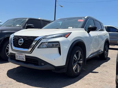Used 2021 Nissan Rogue SL w/ Premium Package