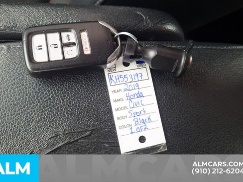 Used 2019 Honda Civic Sport image 16