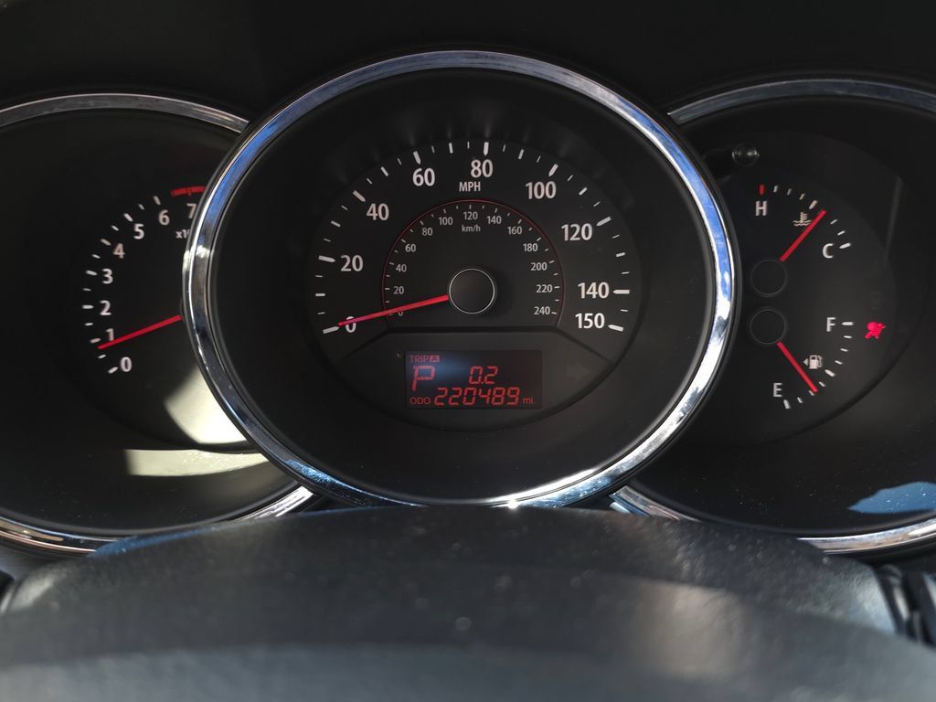 Used 2011 Kia Sorento 2WD image 22