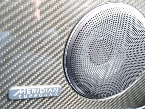 Used 2016 Jaguar XJ R-Sport image 45