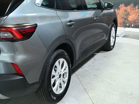 Used 2024 Ford Escape Active image 8