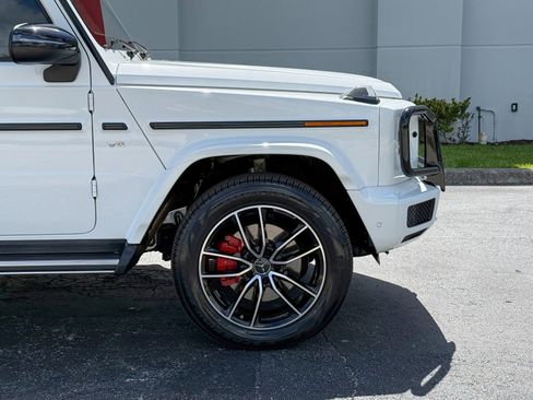 Used 2021 Mercedes-Benz G 550 image 3