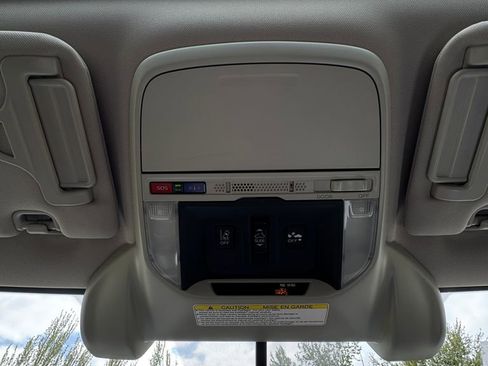Used 2020 Subaru Forester Limited w/ Popular Package #3 AWD/4WD image 29