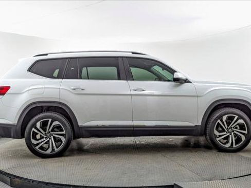 Used 2022 Volkswagen Atlas SEL image 9