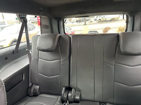 Used 2020 Cadillac Escalade ESV Platinum image 24