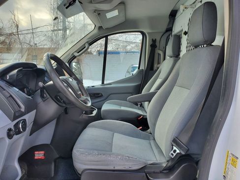 Used 2015 Ford Transit 250 130 Low Roof w/ Exterior Upgrade Package image 17