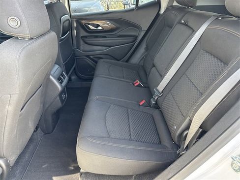 Used 2021 GMC Terrain SLE w/ Elevation Edition image 20