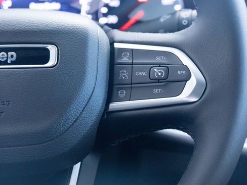 New 2026 Jeep Compass Limited image 30