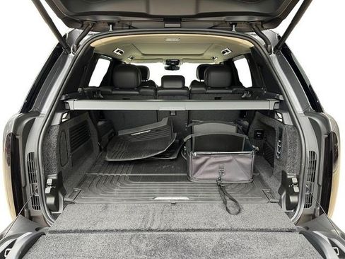 New 2026 Land Rover Range Rover Long Wheelbase SE AWD/4WD image 18