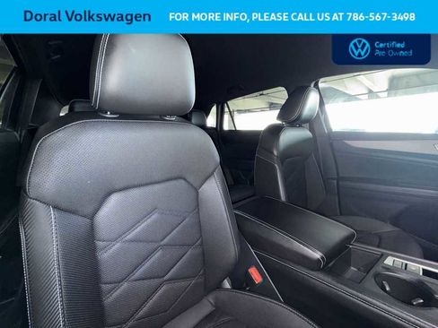 Certified 2024 Volkswagen Atlas Cross Sport SE image 27