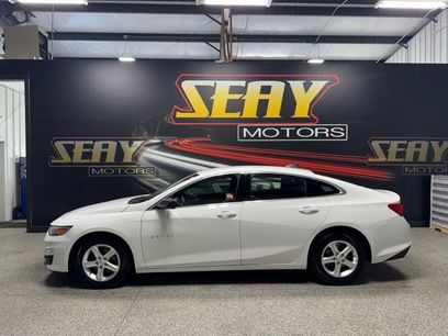 Used 2022 Chevrolet Malibu LS